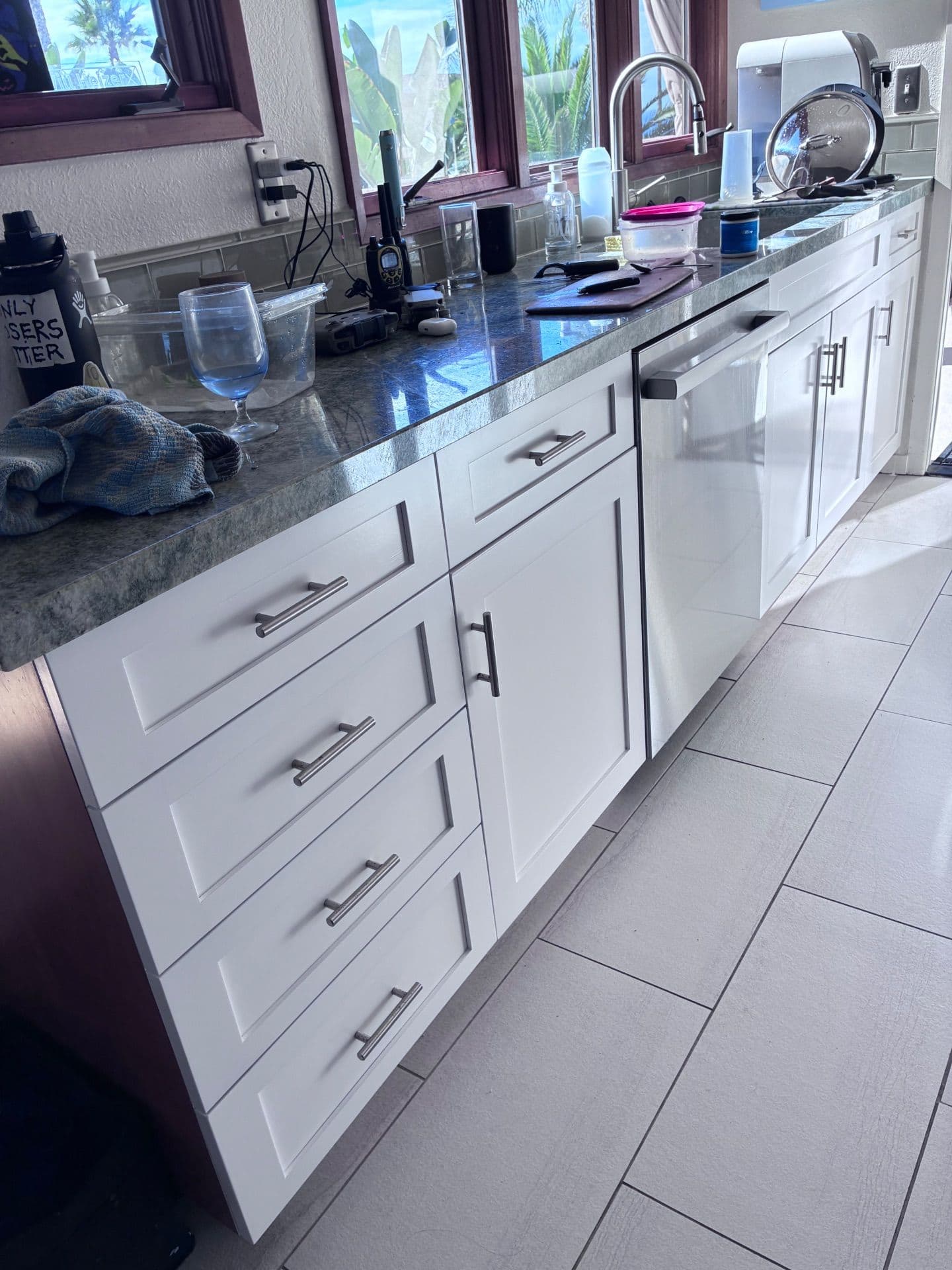 Gallery photos for Modern Makeover for Kitchen and Staircase: Image #3