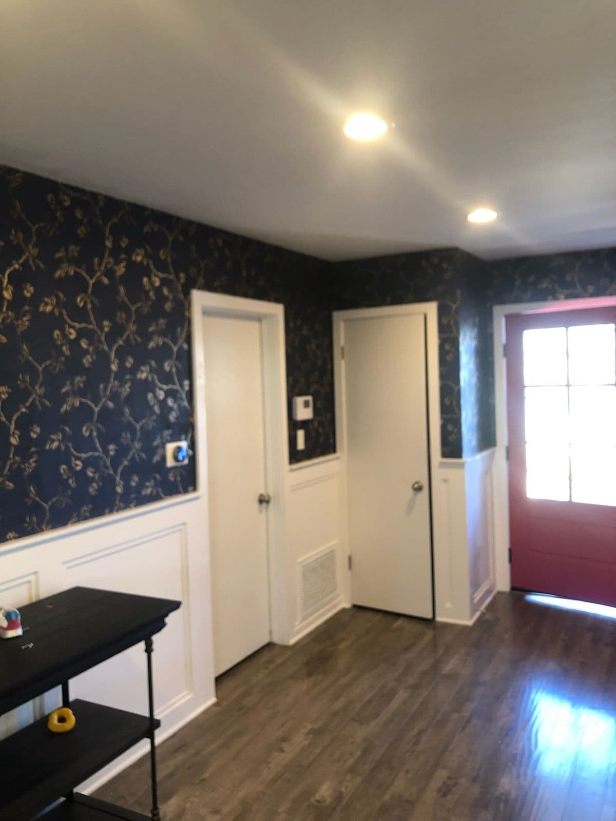 Gallery photos for Vibrant Wallpaper Transformations in Encinitas: Image #2