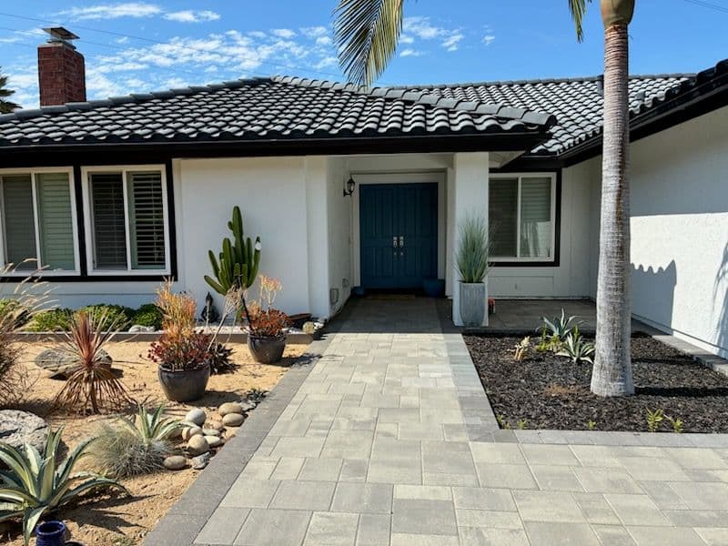 Gallery photos for Encinitas Home Painting Brings Modern Elegance: Image #1