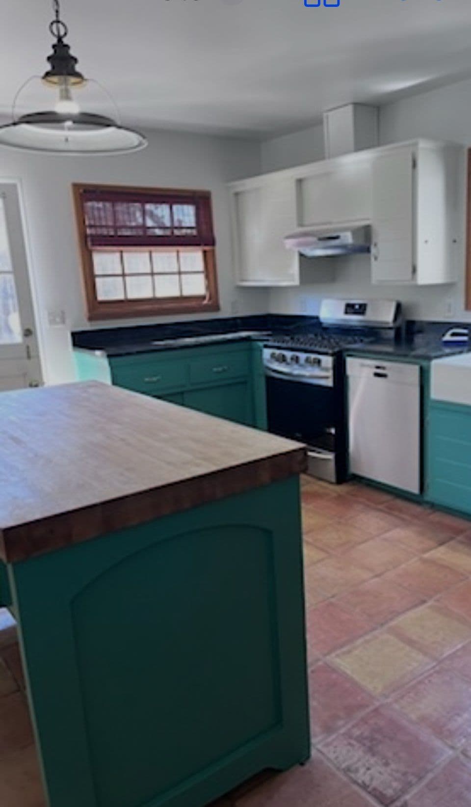 Coastal Cabinet Refinishing for a Fresh Look image